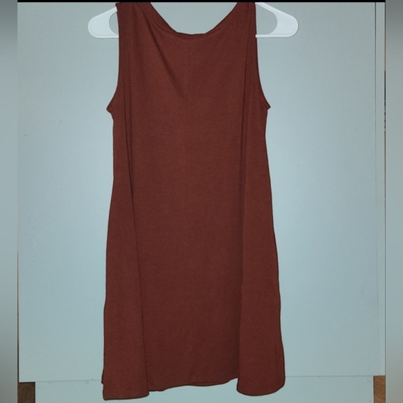 Fired Brick V-Neck Sleeveless Pocket Tunic | Small - Picture 5 of 5